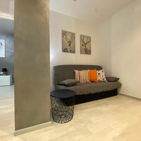 Kinga Apartment *