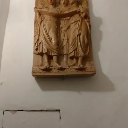Apartment Alighieri Loft Florenz