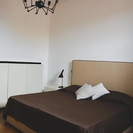 Appartamento Del Giglio's Luxury In Piazza Della Signoria