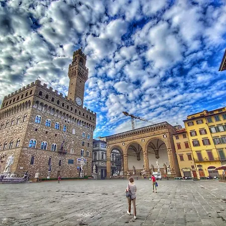 Domo Florenzia 3*