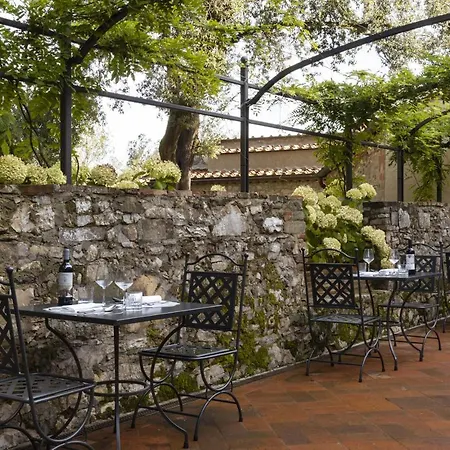 Hotel Torre A Cona Wine Estate