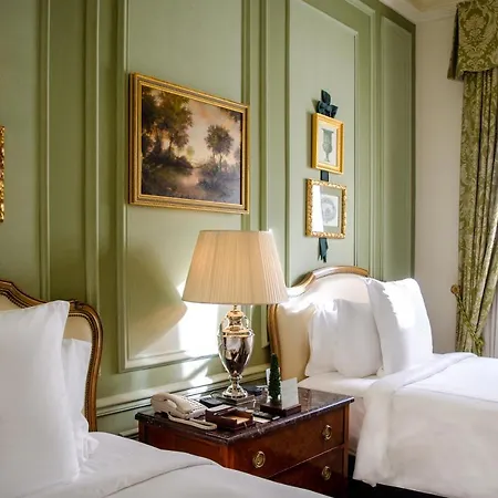 Four Seasons 5*