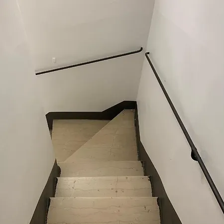 Via Avelli, 4 - Charming - Delightful And Bright 3rd-floor Without Elevator, Overlooking One Of Florence's Beautiful Squares, Exceptionally Located For Exploring The דירה פירנצה