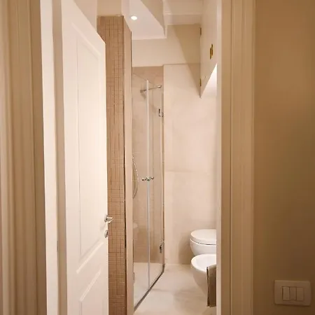 Smooth Mansion In Ponte Vecchio * Florence