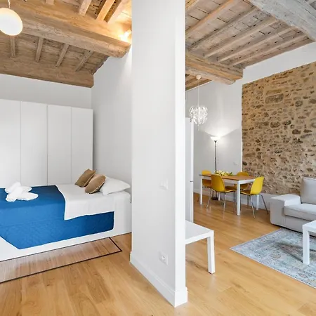 Apartment Teatro Della Pergola