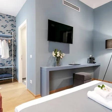 Tornabuoni Place Guest house 2*