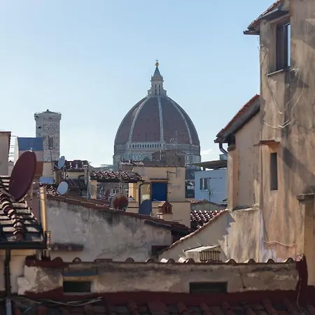 Borgo Allegri Rooftop Apartment Florenz
