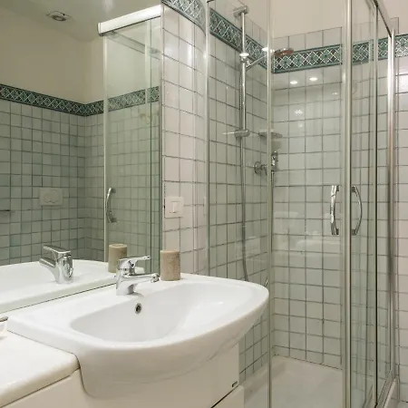 Palazzo Terme By Halldis Apartment
