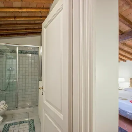 Palazzo Terme By Halldis Apartment
