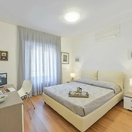 Apartment Palazzo Anselmi By Halldis *