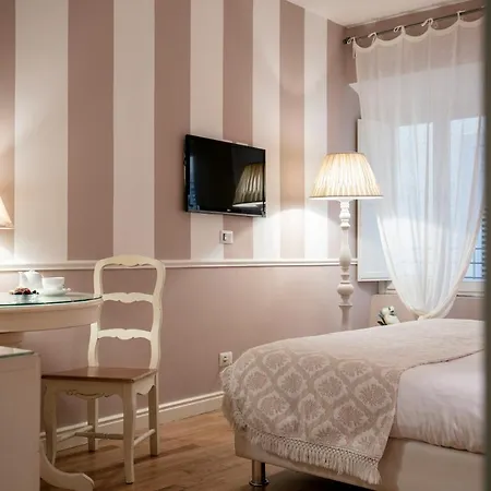 Emozioni Fiorentine Guest house 3*