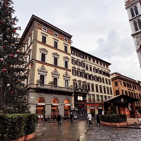 Aparthotel Granduomo Charming Florence