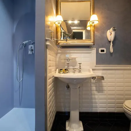 ベッド・アンド・ブレックファスト ブティック B＆b トッレ デ コンティ フィレンツェ