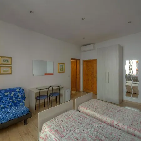 Konukevi Sogni D'oro 2*