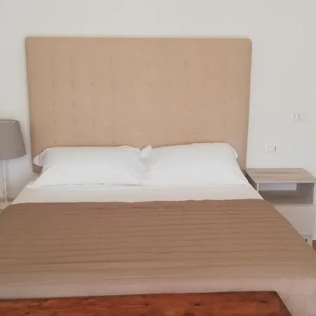 Le Statue Apartment *