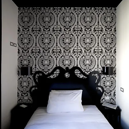 Universo Hotel