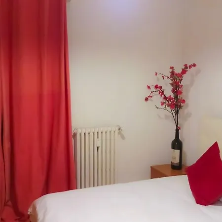 Unique & Beautiful Bedroom In Of * Floransa