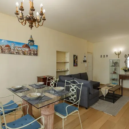 Apartament Pinocchio' S House In The Center Of *