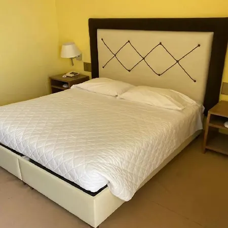 Hotel Demidoff Country