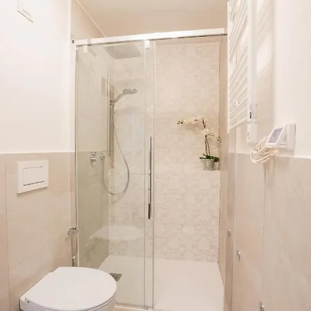 Fiesolana - Sant'ambrogio Neighbourhood Apartment Florenz