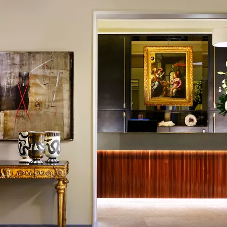 Grand Minerva Hotel 4*