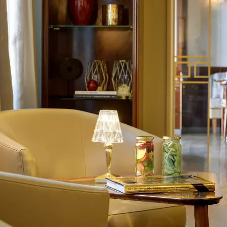 Grand Minerva Hotel