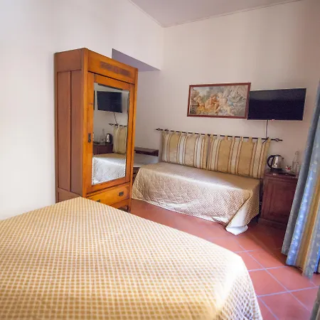 Residenza Cimabue Hotel 3*