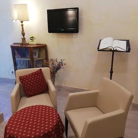 Residenza Cimabue Hotel 3*