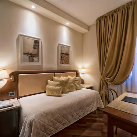 Hotel Pitti Palace Al Ponte Vecchio Florence