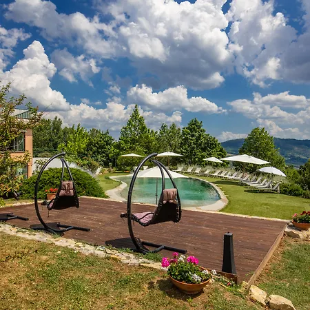 Demidoff Country Hotel 4*