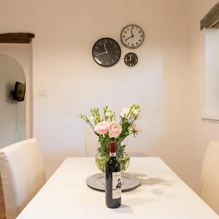 Casa A Sant'ambrogio - Santa Croce, Mercato & Bar - Homeunity *