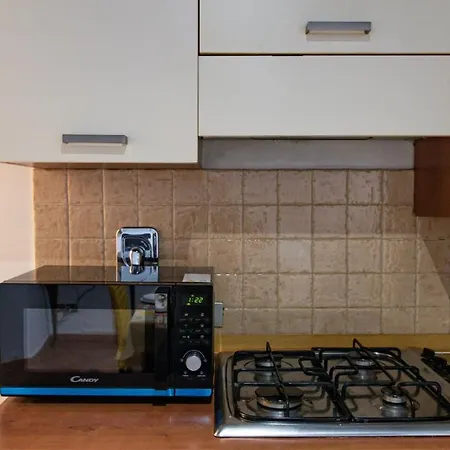 Virgilio's House + Internal Court Apartment *