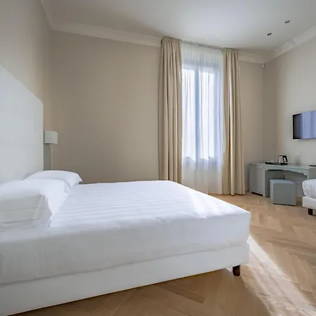 Ariele Hotel 4*