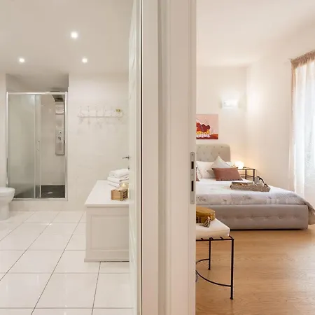 Santa Maria Novella - Flo Appartement *