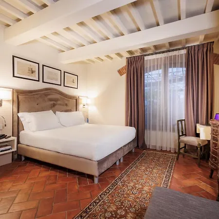 Embassy Hotel Florence