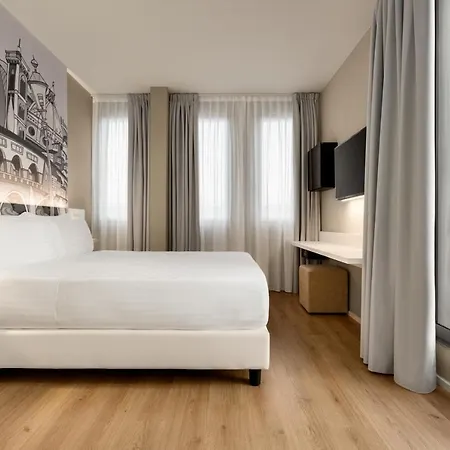 Wyndham Garden 4*