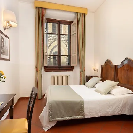 Residenza Cimabue Hotel 3*