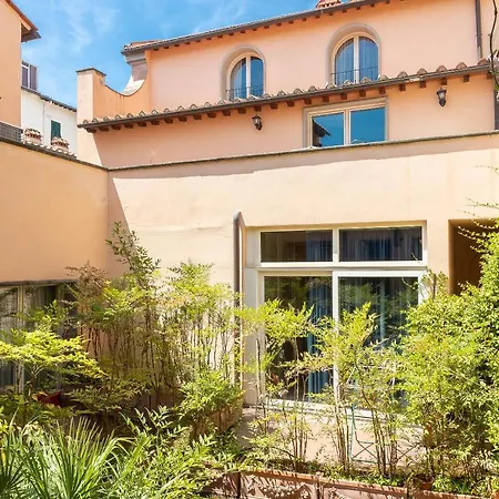 Palazzo Ghibellina 3 By In Apartman Firenze