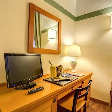 Botticelli Hotel 4*