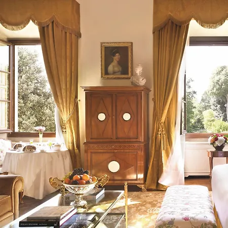 Four Seasons 5*