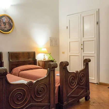 Casa Santo Nome Di Gesu 3*