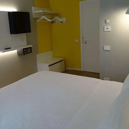 Wyndham Garden Hotel