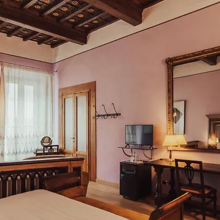Ii Guelfo Bianco Hotel 3*