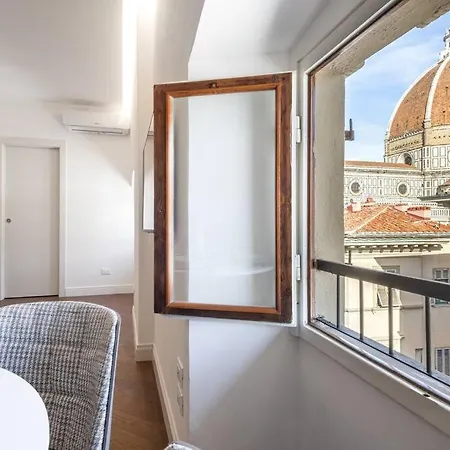Unyca - Duomo Luxury View Apartament *