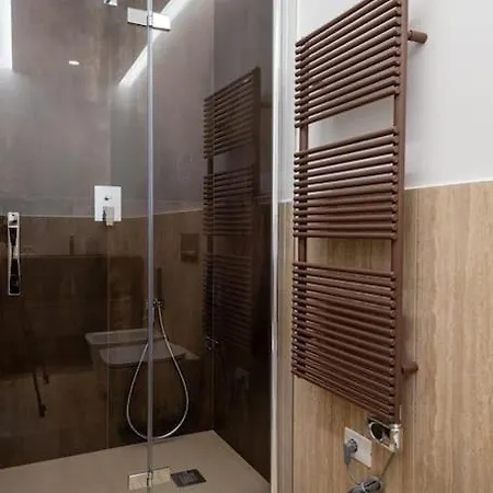 Apartament Unyca - Duomo Luxury View Florencja