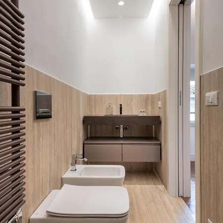 Apartament Unyca - Duomo Luxury View Florencja