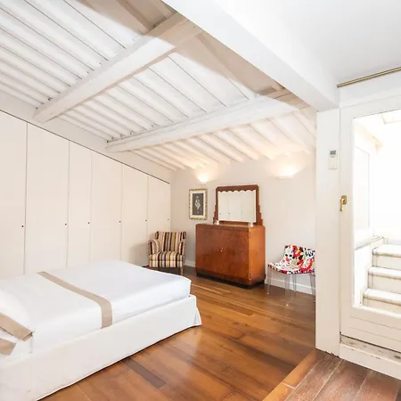 Giambologna Attic By Prestige *