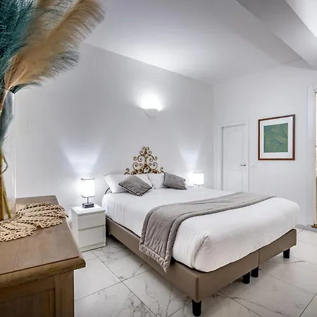 Yd The Windows On Santa Maria Novella Apartment *