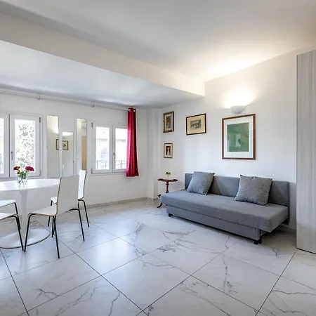 Apartment Yd The Windows On Santa Maria Novella