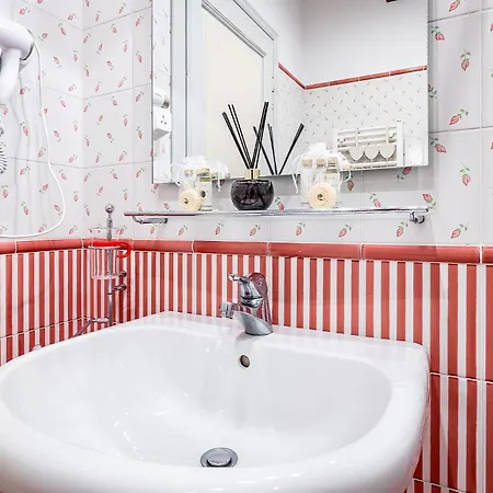Apartment Three Via Roma *